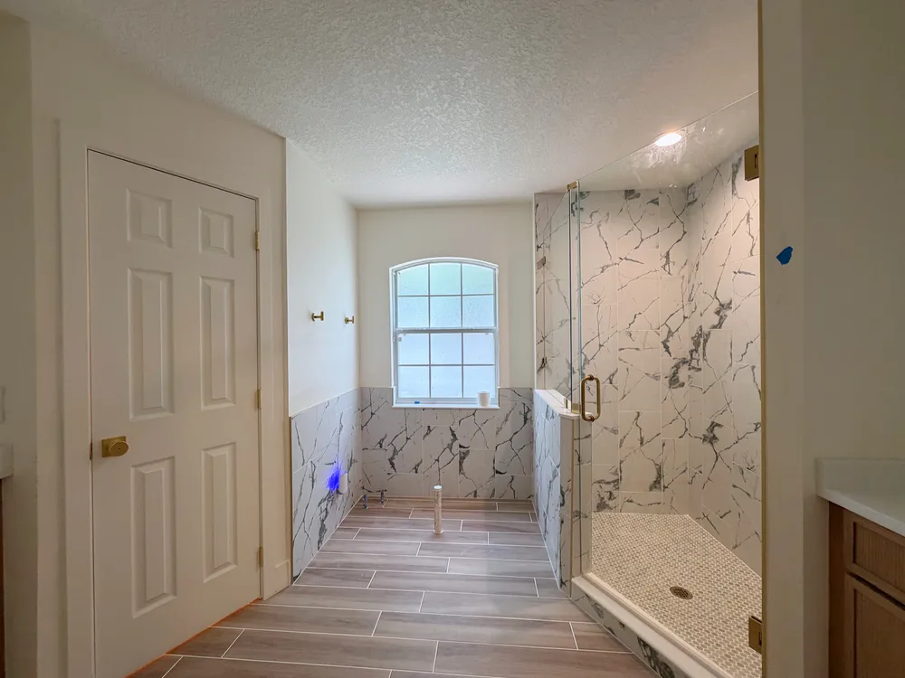 Bathroom awaiting the tub in the Calle bathroom.