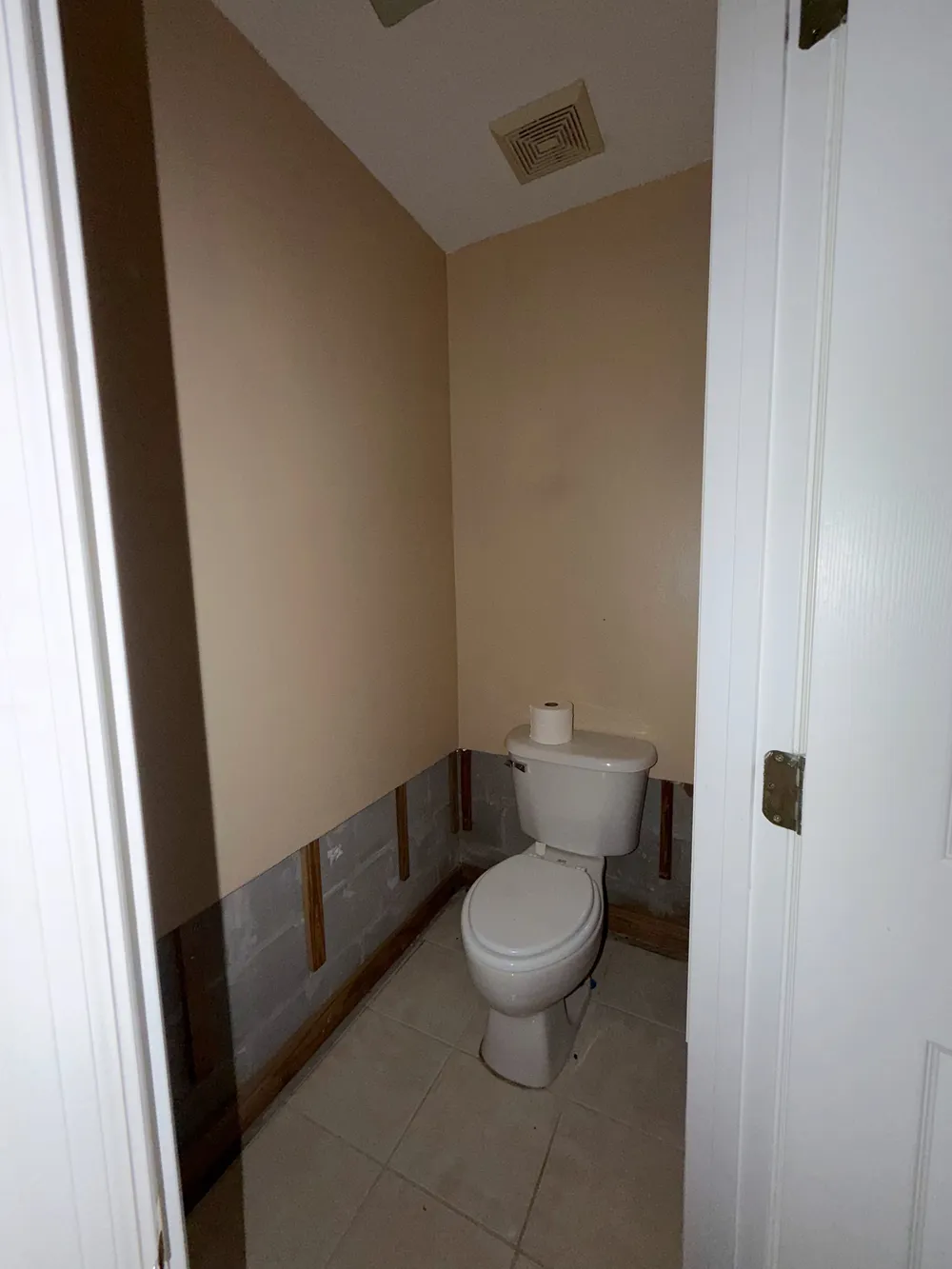 Toilet room during demolition in the Calle bathroom.