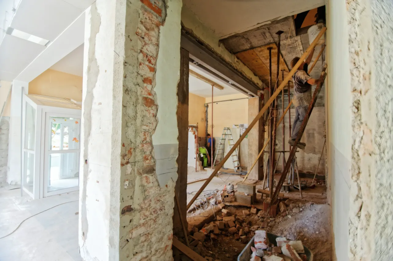 How to Remodel a Bathroom: Essential Tips for a Successful Renovation