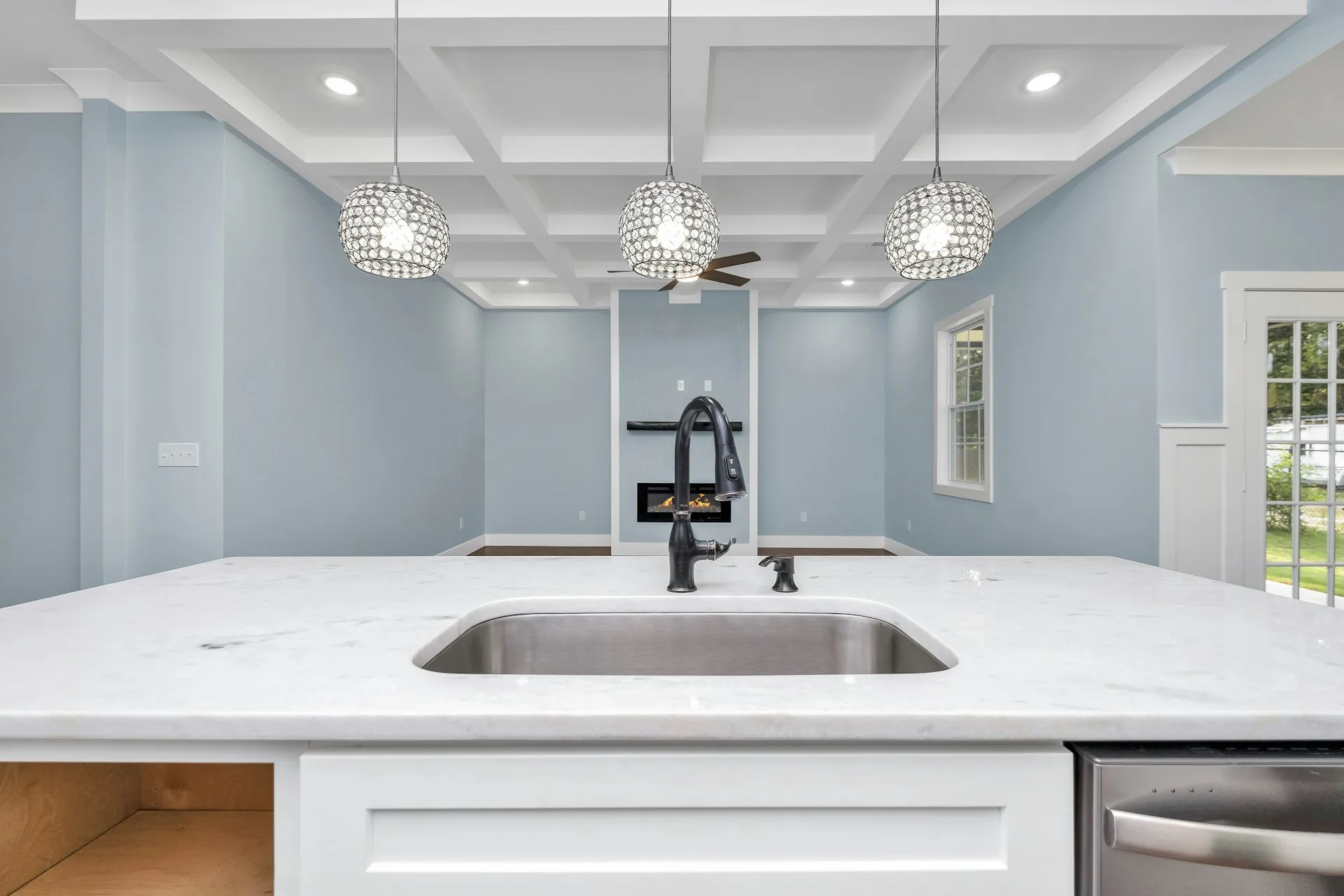 What Are Solid Surface Countertops: Essential Homeowner Insights